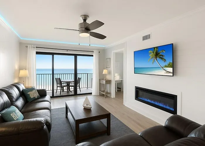 Beach Front Condo With Breathtaking Views